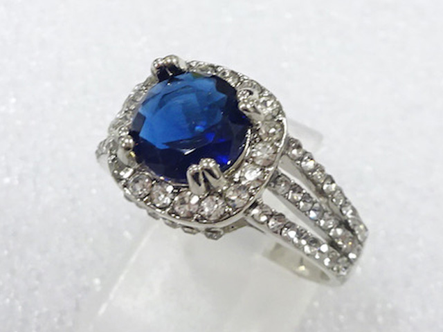 Japanese Kimono / Antique Accessories Metal